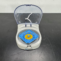 Benchmark myfuge Mini Centrifuge image 2
